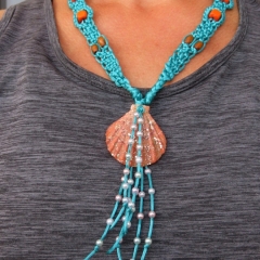 Turquoise macrame necklace with ocean shell 